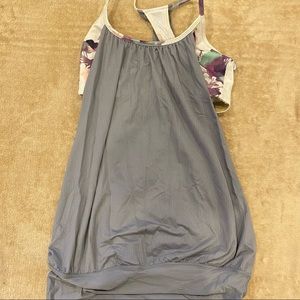 Lululemon tank top with a built-in sports bra